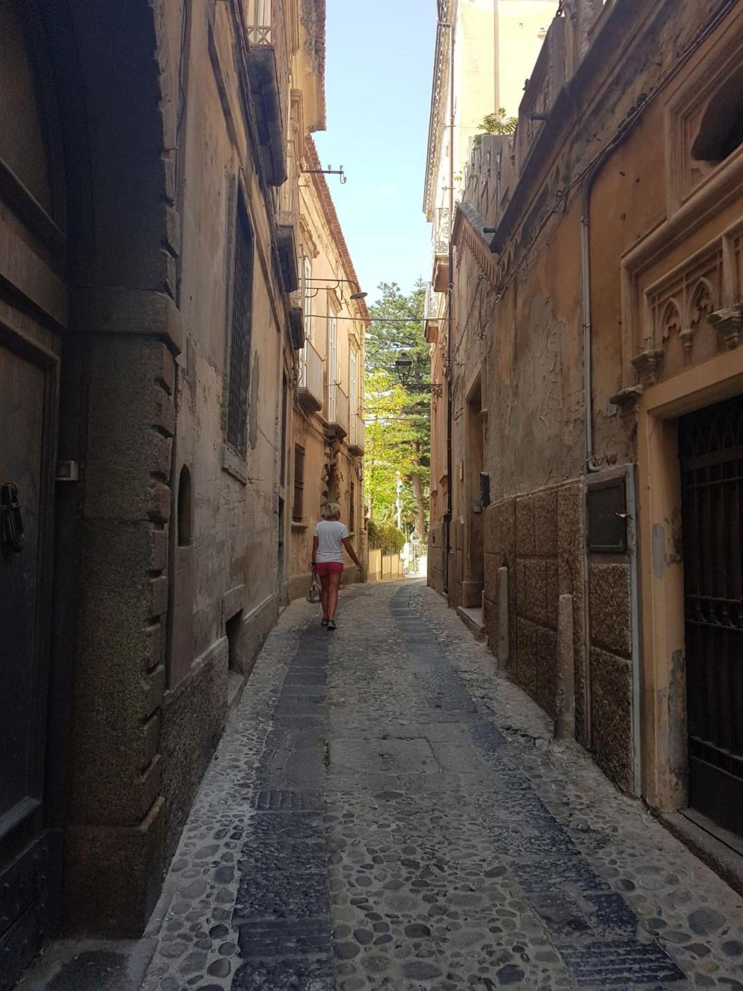 B&B Il Vicolo Di Pizzo Kültér fotó